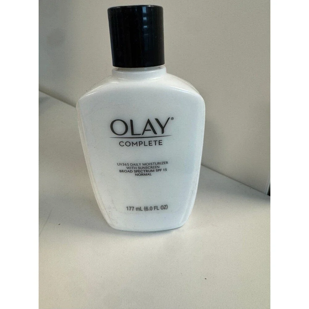 Olay Complete Daily Moisturizer SPF 15 Broad Spectrum Sunscreen Sensitive 6oz